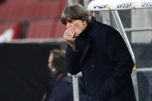 未来德国国门？勒夫力挺23岁弗莱堡门将阿图伯鲁，看好他成为球队主力。