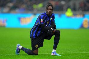 图片报报道称，法兰克福计划在冬季转会签下比塞克，而该球员希望为明夏的世界杯赛做准备。