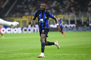 国米队医：小图拉姆出战罗马前景难料，但一切皆有可能。