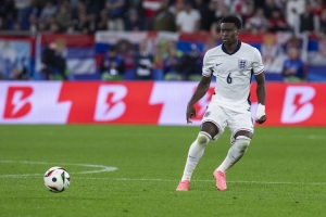 格伊：无论能否上场，都将全力支持球队，担忧毫无意义。