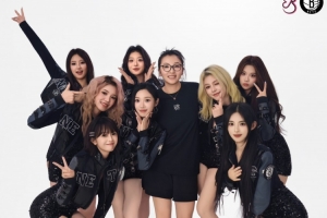 篮网中国官方啦啦队Brooklyn 8正式签约中国经理人杨舒越，她成为团队新成员。