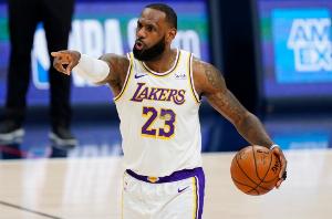 帕金斯：詹姆斯难以捉摸，你永远无法洞悉他内心的全部计划。