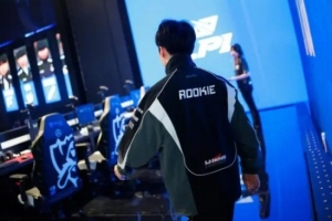 Rookie：今年以失望收场，希望大家未来都能成为更好的自己