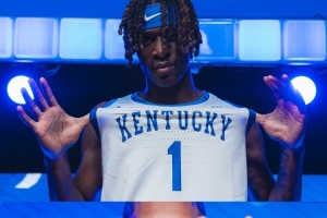 肯塔基男篮新赛季薪资预算充裕，球员总薪资预计约为2200万美元。