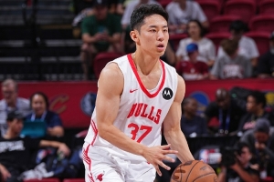 媒体人：河村勇辉被裁 看来日本市场也不管用 NBA边缘球员真可怜