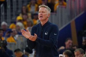 科尔：还未决定揭幕战首发 波杰姆将顶替穆迪 霍福德有待商榷