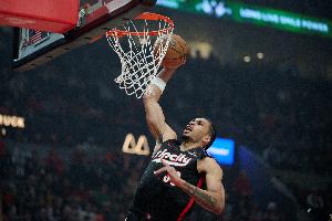 4年8200万！卡马拉是自04年以来首位入选最佳防阵的开拓者球员