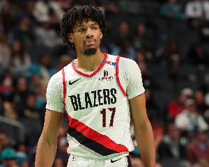 夏普、卡马拉与杨瀚森、比卢普斯均隶属于富保罗经纪公司