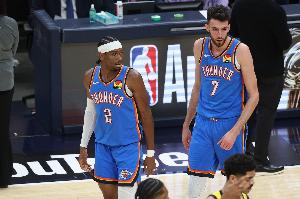 霍姆格伦：今日与球迷共庆冠军时刻 冠军旗帜将永久留存俄城