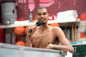 文班：去NASA对我在篮球上的帮助不大，而去少林寺是为了增强身体素质。