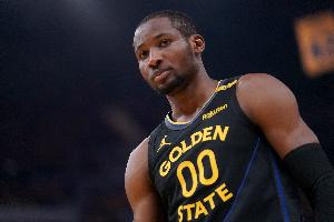 美媒记者：库明加的表现令人印象深刻，他已融入球队且不再只专注于个人数据。