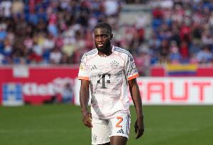 埃贝尔表达希望与于帕梅卡诺完成续约，并称赞其为世界顶级后卫之一。