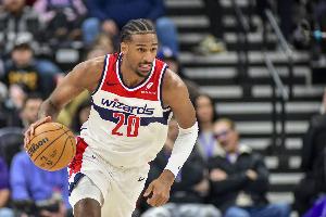 奇才主教练：面对内线球队独行侠 萨尔成为了我们的防守支柱