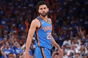 张佳玮：阿杰伊-米切尔是雷霆的真正宝藏，杰威是否略显压力？