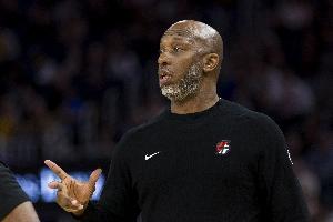 帕金斯：比卢普斯是个好人，他或许只是去打场牌却意外被卷入了这件事。