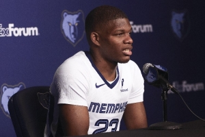 70%命中率场均砍下19分！记者盛赞科沃德：灰熊球探团队再立奇功