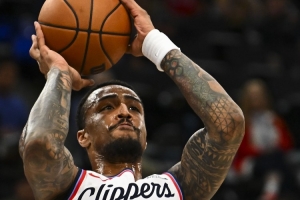 祖巴茨：与科林斯搭档感觉十分默契 我乐于和高大四号位并肩作战