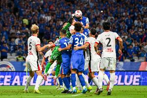 李璇点评中超争冠形势：申花实力尚有差距，国安则似染上“国足顽疾”