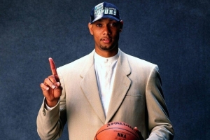 名记：迪伦-哈珀的适应速度堪比当年的邓肯 尽管两者风格并不相同