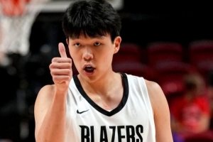 美拓蜜：才5场比赛就给杨瀚森判“死刑”？真不明白你们在慌什么。