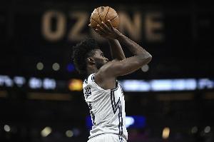 莫斯利谈艾萨克轮换：曾尝试多种方案让其早登场，但均未成功