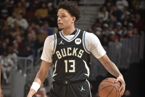 勇士22年次轮秀！罗林斯爆发轰32分8助 今夏与雄鹿签3年1200万