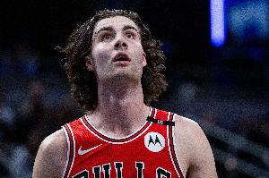 4年1亿值不值？吉迪场均22+8.8+8带队5连胜 命中率48.1%三分45.5%