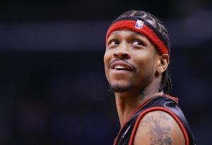 《奥尼尔：作为艾弗森纪录片的制片人，我已厌倦目睹他持续遭受误解》。