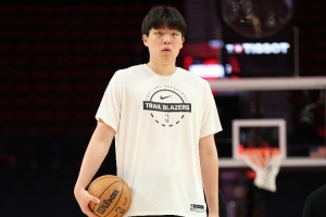 小杨被安排轮休！业内人士：若想获得更多上场机会，必须抓紧时间训练，充分利用好这两年的发展期。