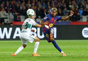 《每体赛评：亚马尔渴望用表现回击质疑 他的光芒正引领巴萨重塑辉煌》