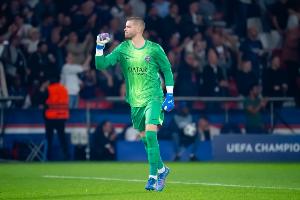 舍瓦利埃：下半场多打一人时曾以为能扳平，但拜仁是极其强大的对手。