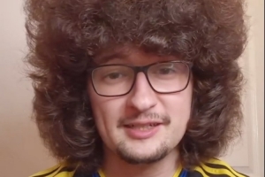 布朗谈蓄发哥：若不行就编个辫子，英超五连胜或许比你想象的更难实现。