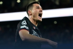 希克：本菲卡创造了大量机会，我们后防和门将发挥出色，同时运气也站在我们这边。