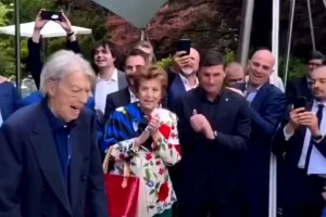 保佑“老爹”早日康复！前国米主席莫拉蒂因肺炎住进ICU治疗