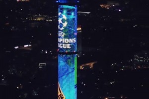 这主场不是开玩笑的！闪耀哥108年队史首次闯入欧冠正赛！