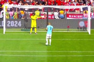 世界名画！奥纳纳请君入瓮，哈兰德冷静罚进反方向