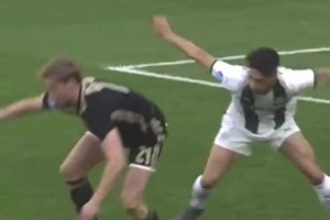 德容：我是宁死也不会回传给奥纳纳的