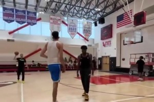 弗拉格此前：从小最喜欢伯德，最想跟詹姆斯组队，因为他快退役了