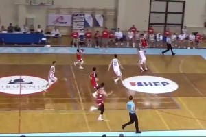 足球踢成这样，多少有点暧昧了