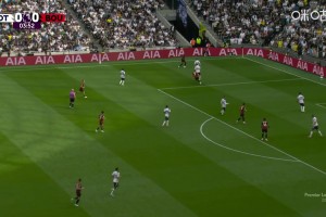 热刺开场4分钟落后！埃瓦尼尔松转身射门攻破维卡里奥十指关