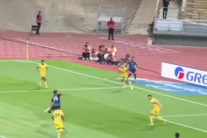 首秀概念神！菲利克斯沙特联赛首战戴帽，有点降维打击的意思