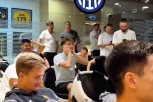 芜湖！欧冠将战国米，阿拉木图凯拉特球员疯狂庆祝