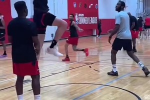 波特兰扣将队？夏联时期开拓者队内训练，杨瀚森等球员秀扣篮！