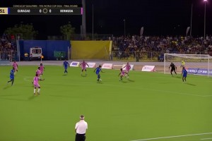 什么水平❓️25岁华裔球员陈达毅世预赛梅开二度