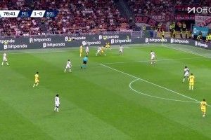 稍显无奈！普利希奇禁区内被放倒，裁判毫无表示