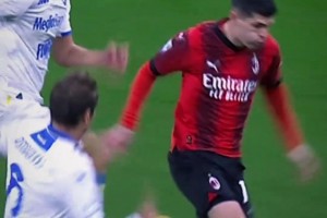 美国队长！满分停球，顶级射门