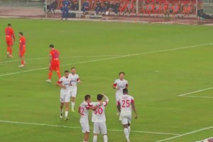 聊以自慰！实拍：国安旧将侯永永攻破山东泰山队球门