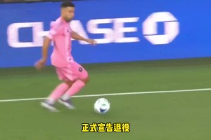 国际比赛日，C罗回归葡萄牙国家队和主教练马丁内斯热聊