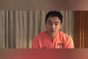 冯潇霆曾落泪回应低级失误丢球：全国都在骂我，回家不敢出门！